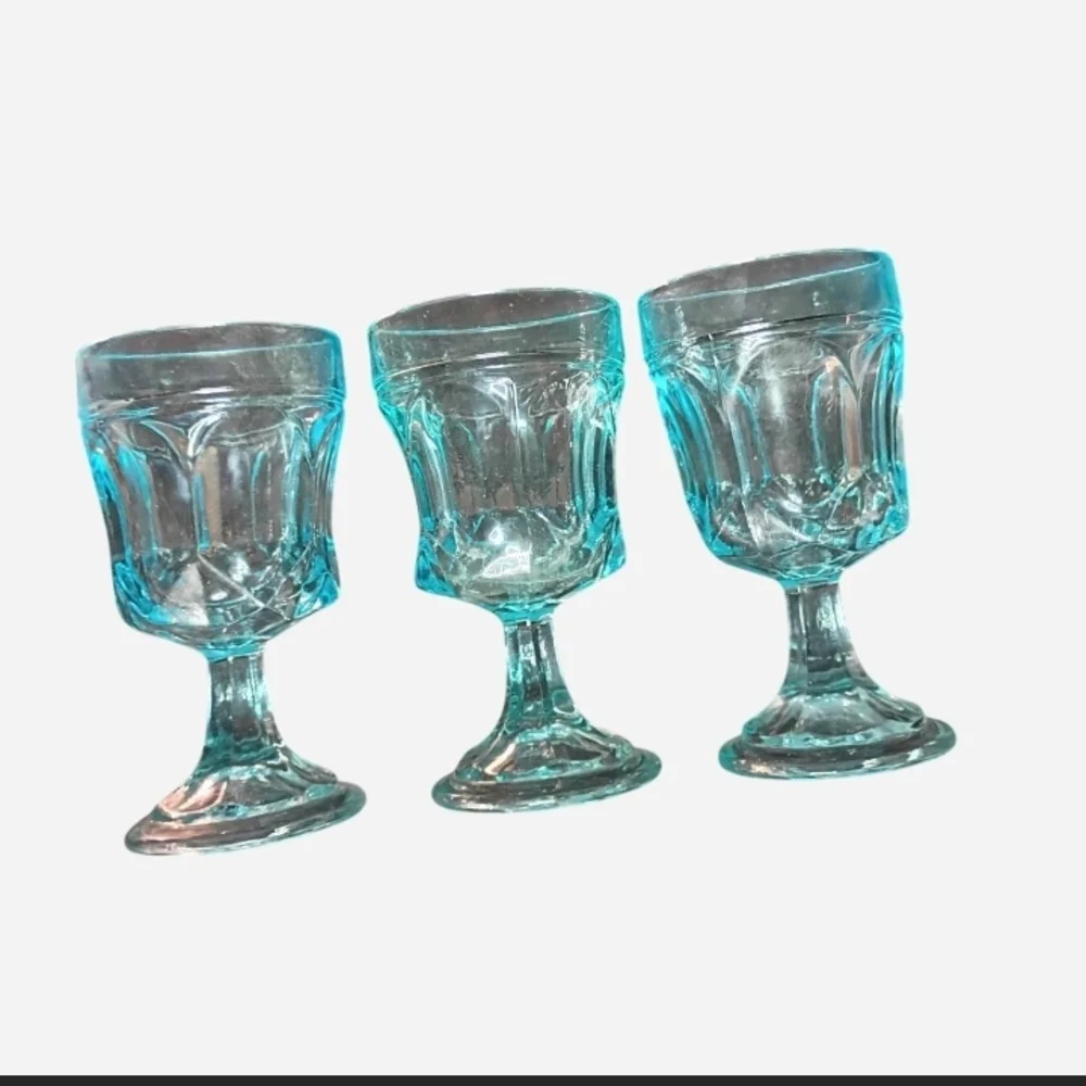 3 Vintage 70s Anchor Hocking Sky Blue Colored Goblets In The Fairfield Pattern